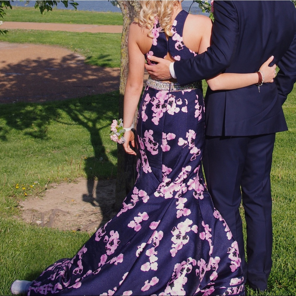 Navy and pink floral prom dress - Picture 2 of 3